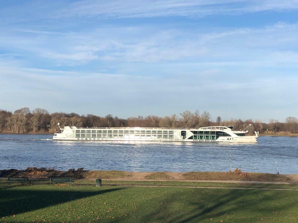 Rheinblick Sommershof ケルン エクステリア 写真